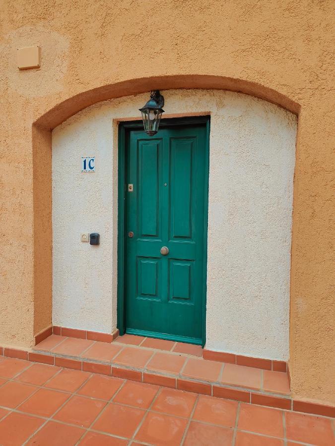 Luxury Apartments Mascarat Альтеа Экстерьер фото